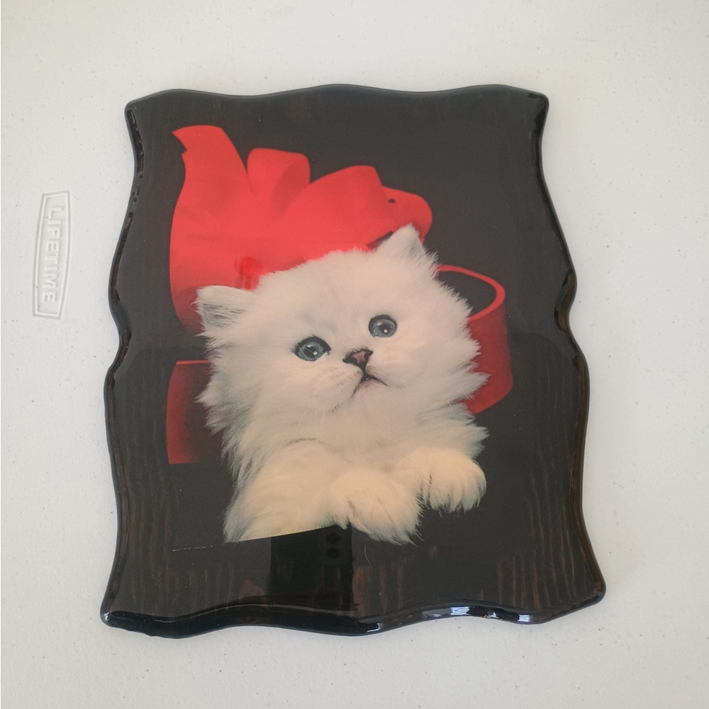 Vintage Lacquered Wood White Persian Cat Kitten W/ Red Bow Plaque